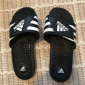Adidas soccer slides